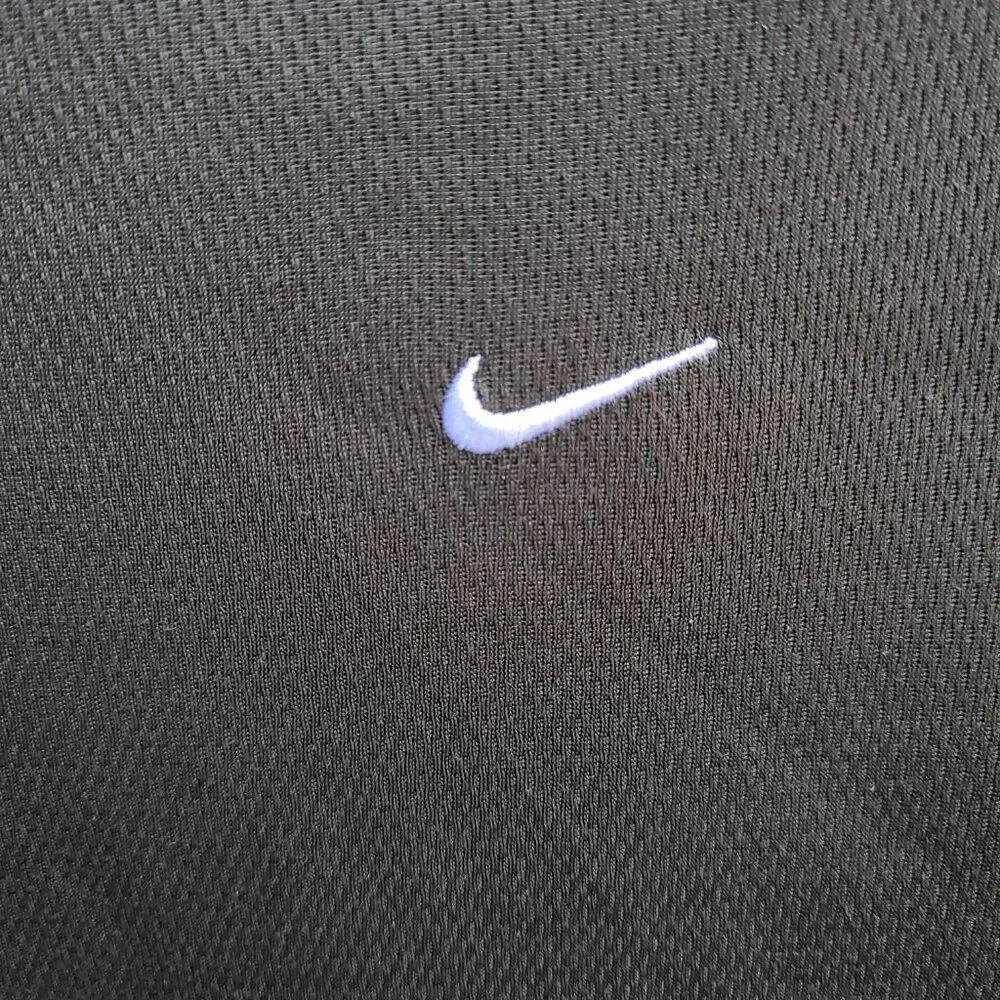 Nike Black V Neck Dri Fit Tee Shirt size Large